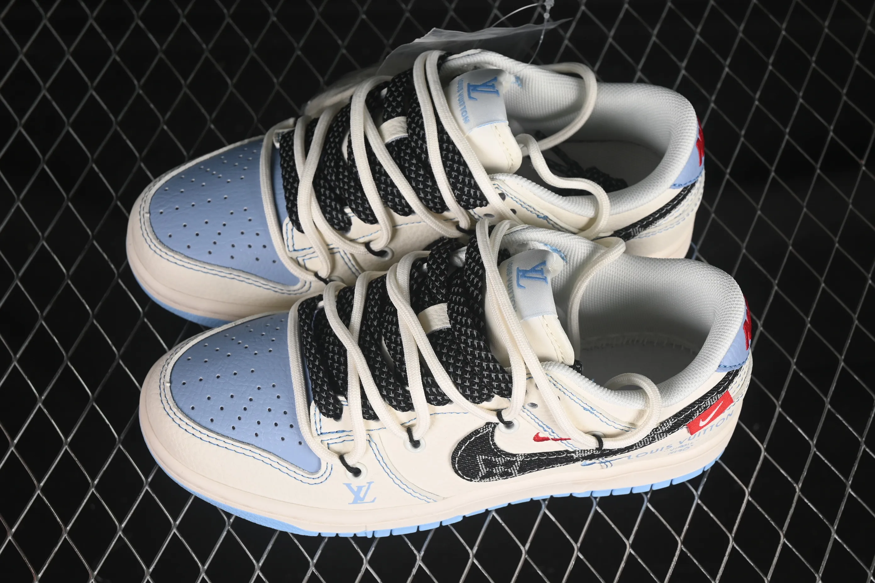 All categories Nk SB Dunk Series Nk SB Dunk Low High-end customized low-top sneakers Nike SB Dunk Low Sup series Strap beige and gray hook Anniversary high-end customized low-top casual sneakers FC1688-219